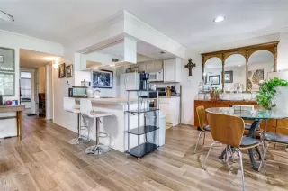 Photo #2: 21085220 Listing 