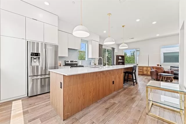 MLS: 21085480 Condo For Sale