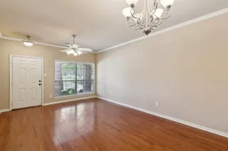 Photo #4: 21085630 Listing 