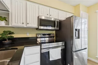 Photo #6: 21085755 Listing 