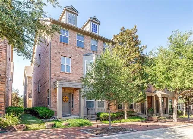 MLS: 21085988 Condo For Sale