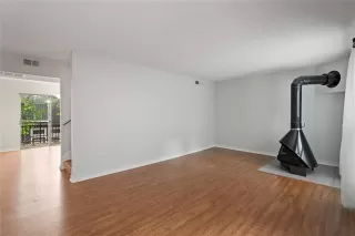 Photo #3: 21086274 Listing 