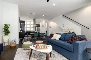 Photo #2: 21086320 Listing