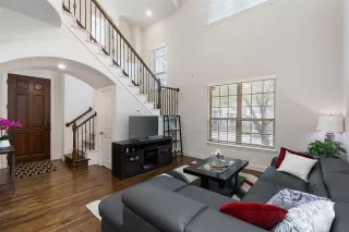 Photo #5: 21086450 Listing 