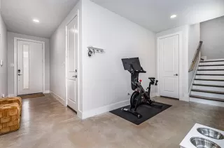 Photo #6: 21086972 Listing 