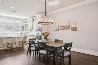 Photo #3: 21087352 Listing 