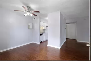 Photo #4: 21087548 Listing 