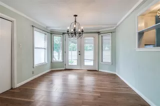 Photo #6: 21087987 Listing