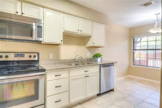 Photo #4: 21088346 Listing 