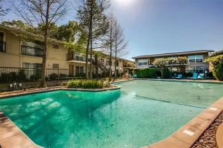 Photo #3: 21088517 Listing