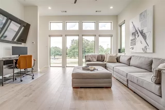 MLS: 21088755 Condo For Sale