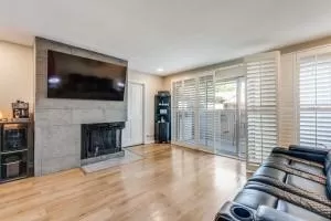 Photo #6: 21088773 Listing 