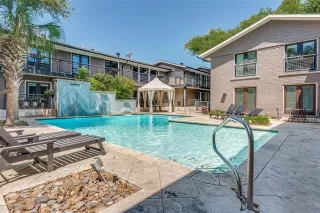 Photo #4: 21088957 Listing 