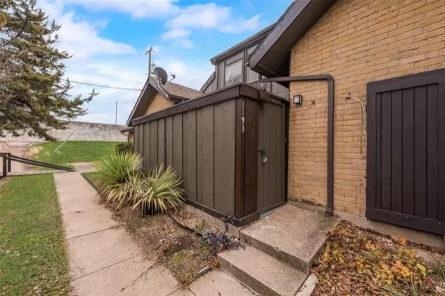MLS: 21089028 Condo For Sale
