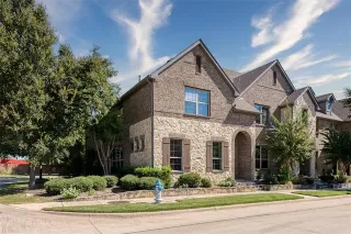 Photo #2: 21089251 Listing