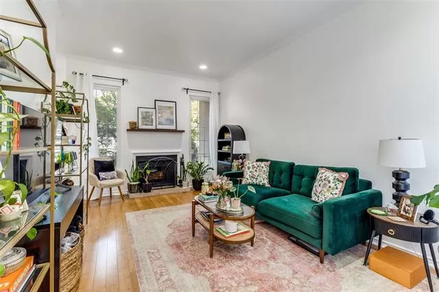 MLS: 21089471 Condo For Sale
