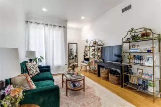 Photo #3: 21089471 Listing 