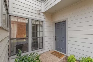 Photo #2: 21090081 Listing 