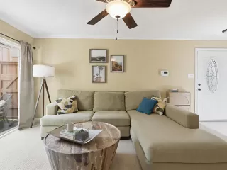 Photo #5: 21090155 Listing 