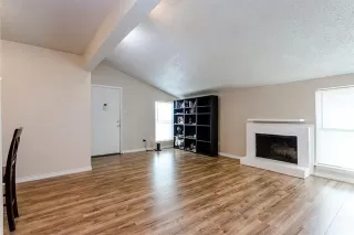 Photo #5: 21090540 Listing 