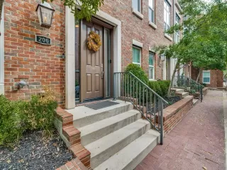Photo #3: 21090818 Listing 