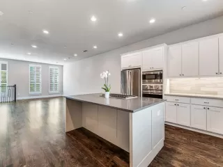 Photo #6: 21090818 Listing 