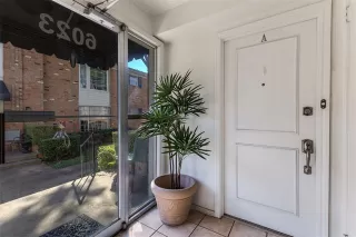 Photo #4: 21091039 Listing