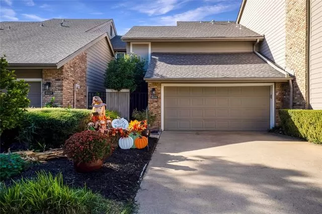MLS: 21091313 Condo For Sale