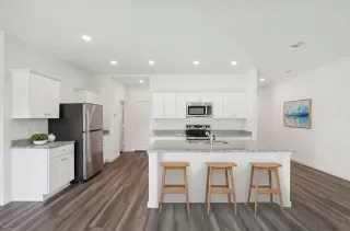 Photo #4: 21091597 Listing 