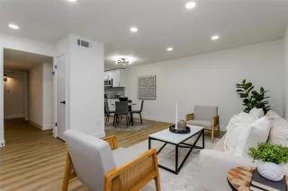 Photo #6: 21091670 Listing