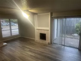 Photo #5: 21091855 Listing 