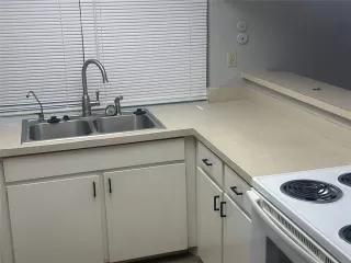 Photo #6: 21091855 Listing 