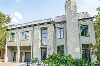 Photo #2: 21091931 Listing 