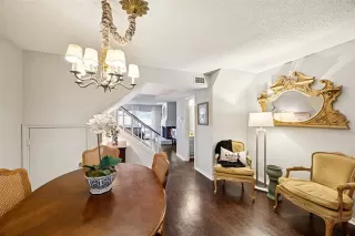 Photo #3: 21092253 Listing