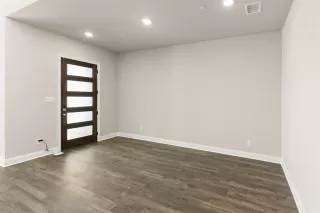 Photo #6: 21092424 Listing 