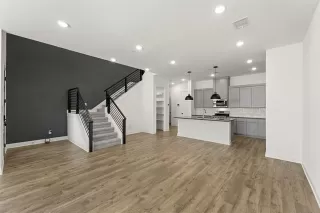 Photo #5: 21092468 Listing 