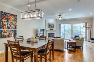 Photo #6: 21092669 Listing 