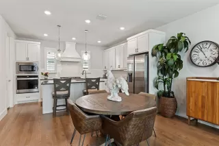Photo #4: 21092969 Listing 