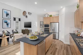 Photo #3: 21093015 Listing 