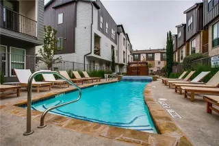 Photo #2: 21093143 Listing 