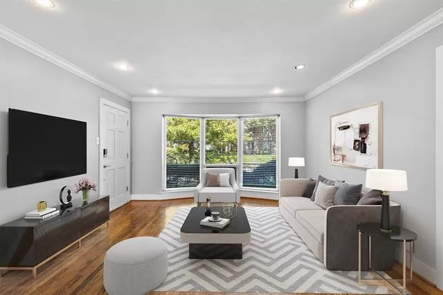 MLS: 21093192 Condo For Sale