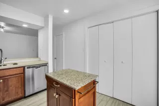 Photo #5: 21093423 Listing 