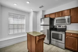 Photo #6: 21093423 Listing 
