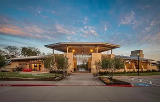 Photo #5: 21093620 Listing 