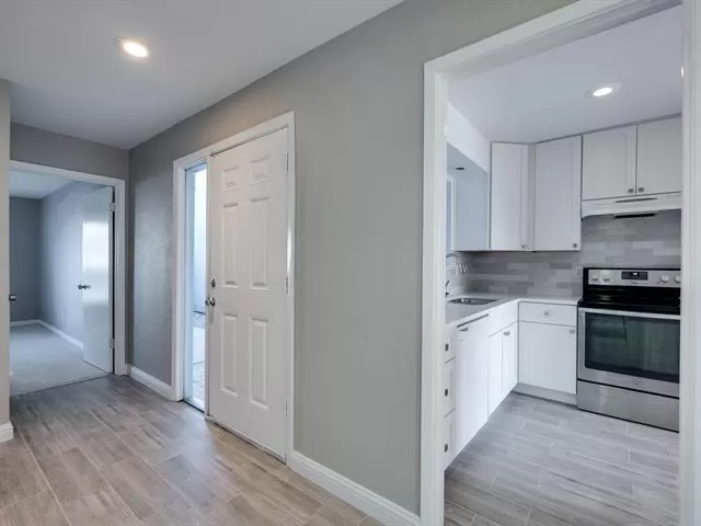 MLS: 21093761 Condo For Sale
