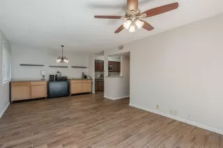 Photo #4: 21094485 Listing 