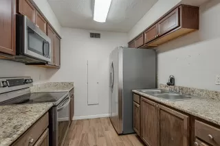 Photo #5: 21094485 Listing 