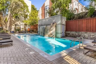 Photo #2: 21094960 Listing