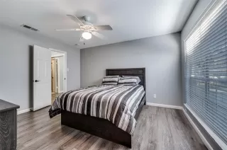 Photo #5: 21094986 Listing