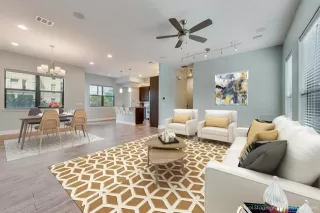 Photo #2: 21095212 Listing
